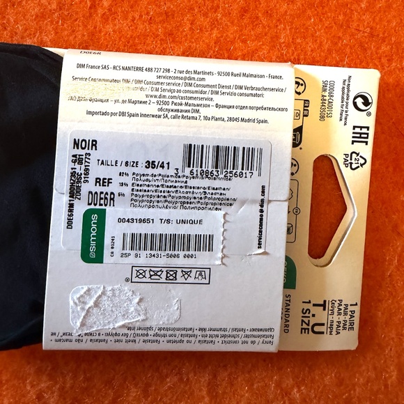 DIM red heart sheer black knee-high fantasy socks made in Italy NWT - Picture 6 of 6